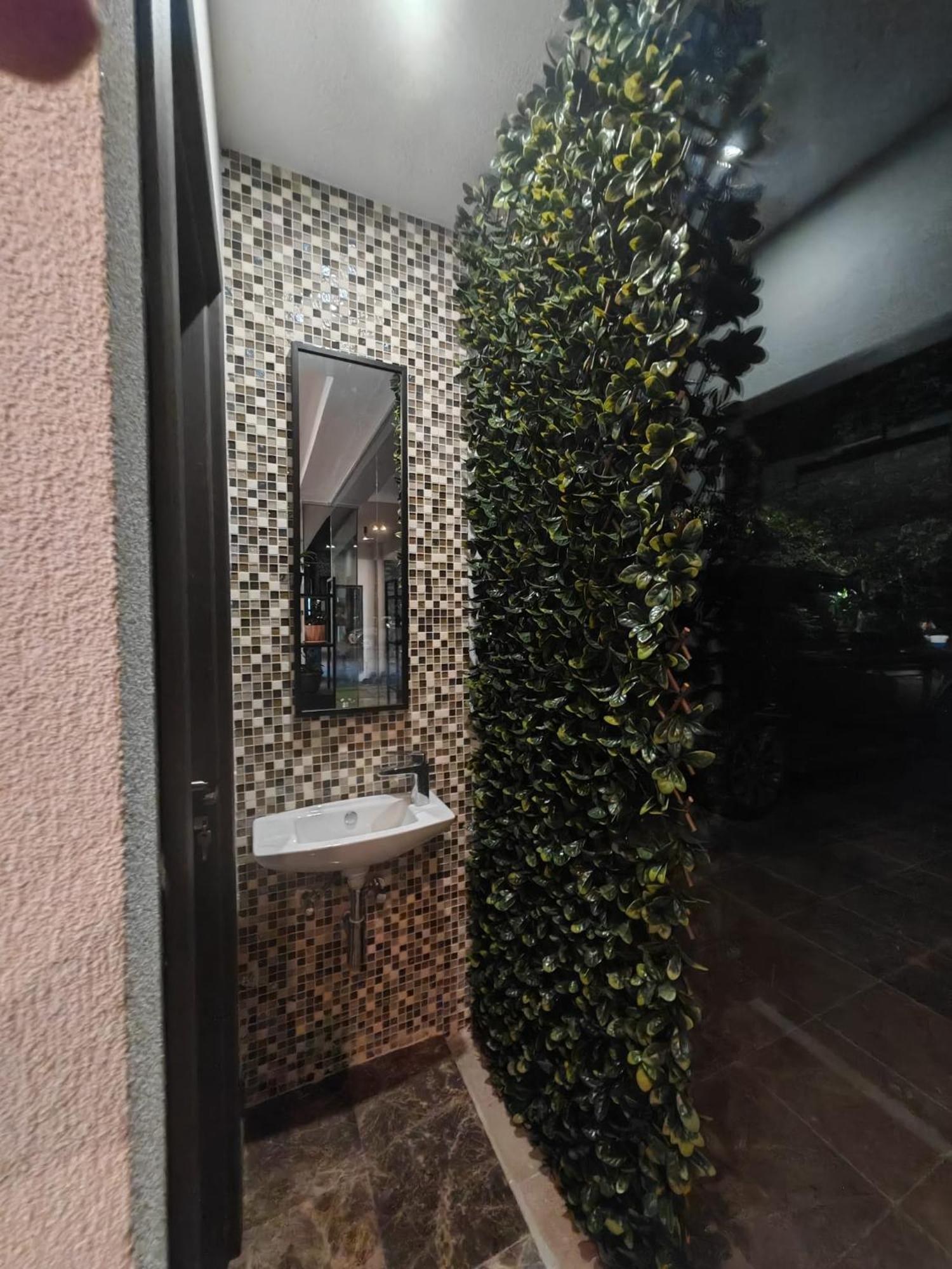 White Boutique Hotel- Eforie Nord Εξωτερικό φωτογραφία
