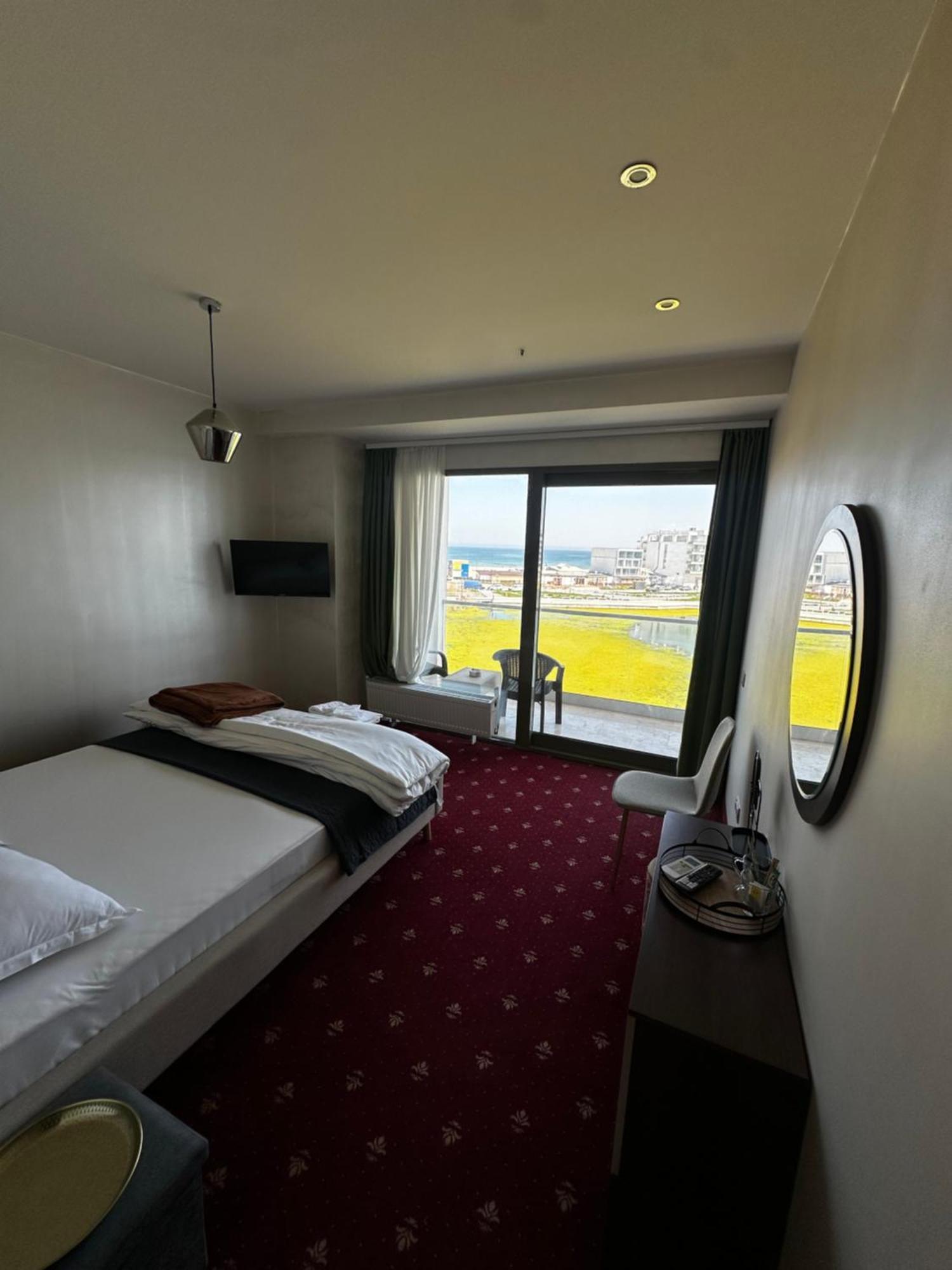 White Boutique Hotel- Eforie Nord Εξωτερικό φωτογραφία